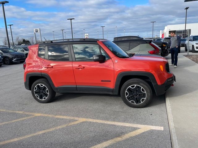 2017 Jeep Renegade Trailhawk