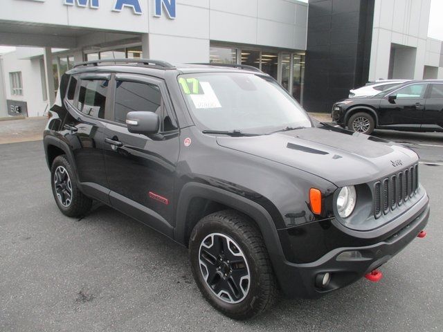 2017 Jeep Renegade Trailhawk