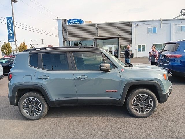 2017 Jeep Renegade Trailhawk