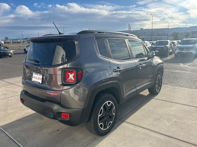 2017 Jeep Renegade Trailhawk