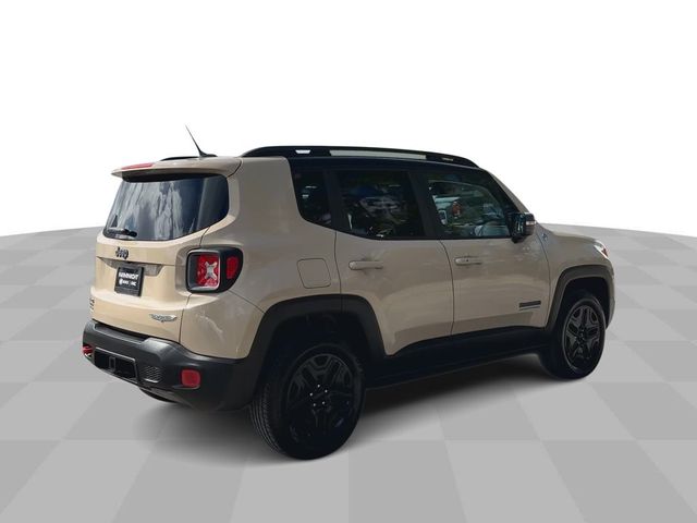 2017 Jeep Renegade Deserthawk