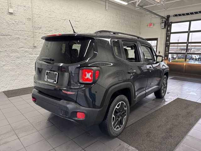 2017 Jeep Renegade Trailhawk