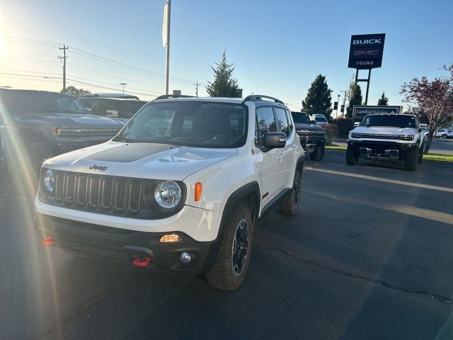 2017 Jeep Renegade Trailhawk