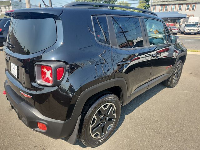 2017 Jeep Renegade Trailhawk