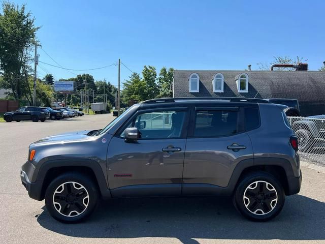 2017 Jeep Renegade Trailhawk