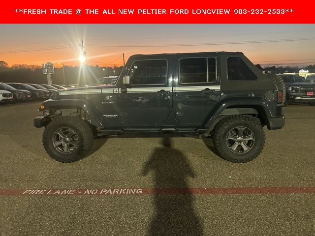 2017 Jeep Wrangler Unlimited Chief