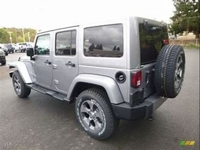 2017 Jeep Wrangler Unlimited Sahara