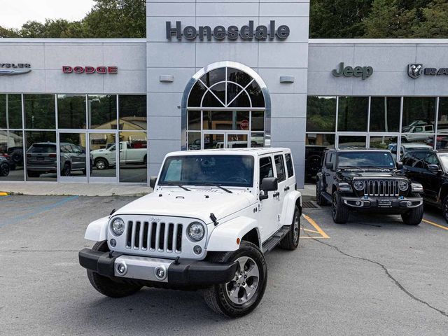 2017 Jeep Wrangler Unlimited Sahara