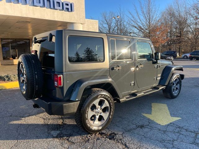 2017 Jeep Wrangler Unlimited Sahara