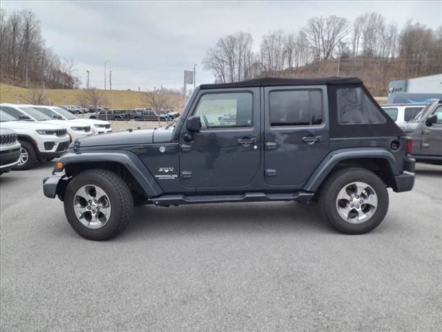 2017 Jeep Wrangler Unlimited Sahara