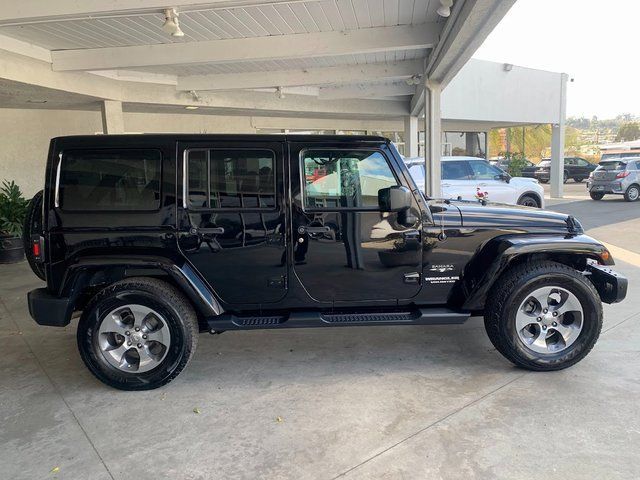 2017 Jeep Wrangler Unlimited Sahara