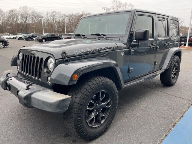 2017 Jeep Wrangler Unlimited Smoky Mountain