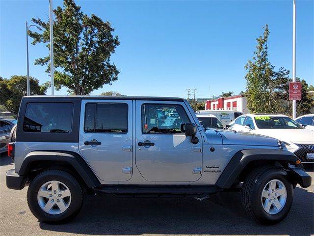 2017 Jeep Wrangler Unlimited Sport