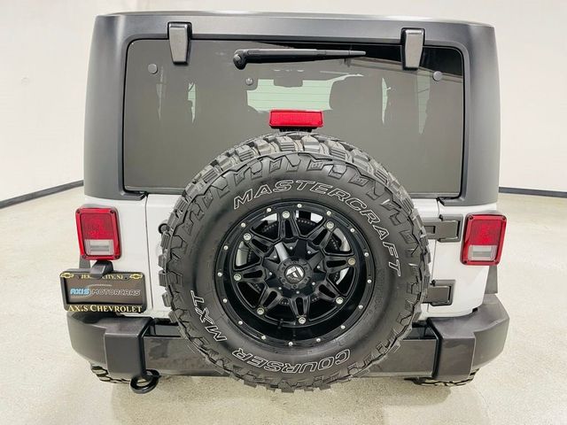 2017 Jeep Wrangler Willys Wheeler