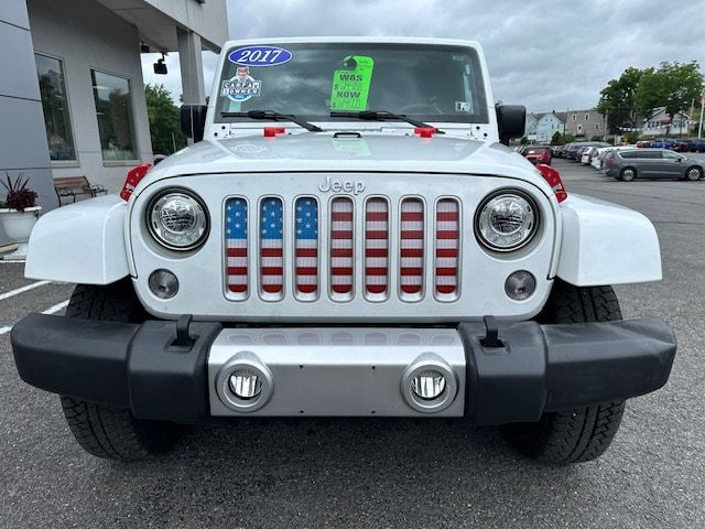 2017 Jeep Wrangler Unlimited Sahara