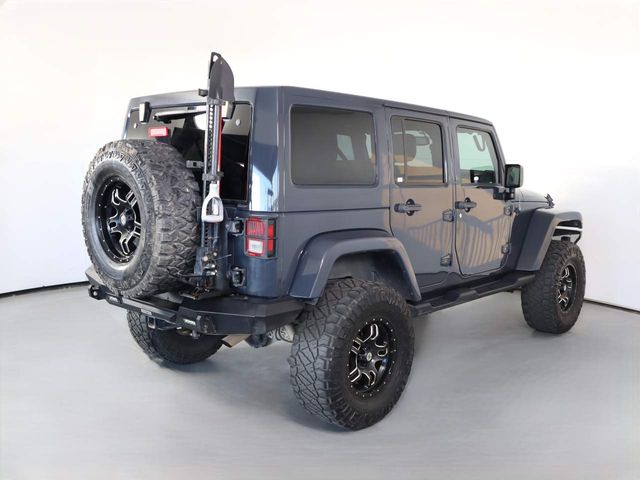 2017 Jeep Wrangler Unlimited Smoky Mountain