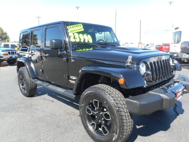 2017 Jeep Wrangler Unlimited Smoky Mountain