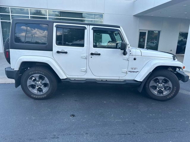 2017 Jeep Wrangler Unlimited Sahara