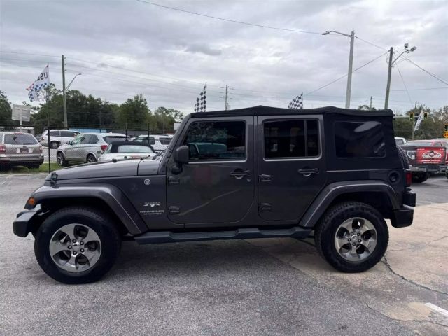 2017 Jeep Wrangler Unlimited Sahara