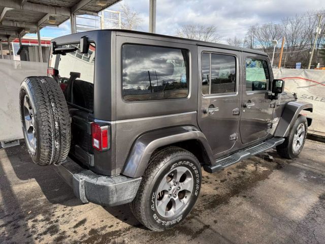 2017 Jeep Wrangler Unlimited Sahara