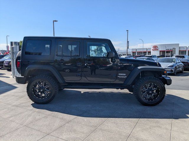 2017 Jeep Wrangler Unlimited Sport