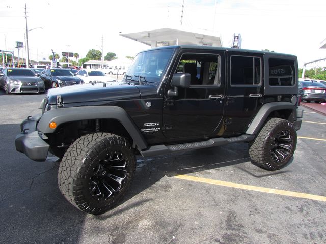 2017 Jeep Wrangler Unlimited Sport