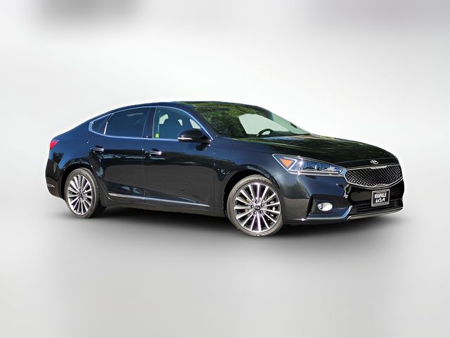 2017 Kia Cadenza Premium