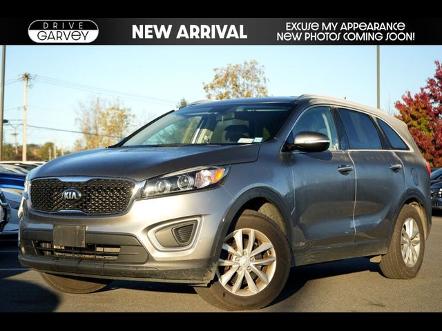 2017 Kia Sorento LX