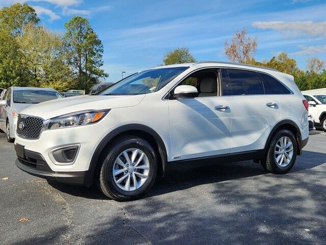 2017 Kia Sorento LX