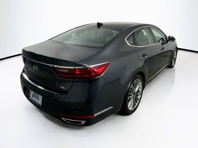 2017 Kia Cadenza Limited