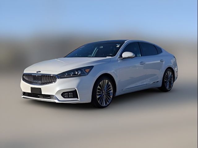 2017 Kia Cadenza Limited