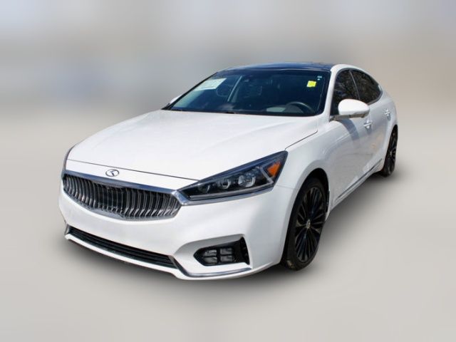 2017 Kia Cadenza Limited
