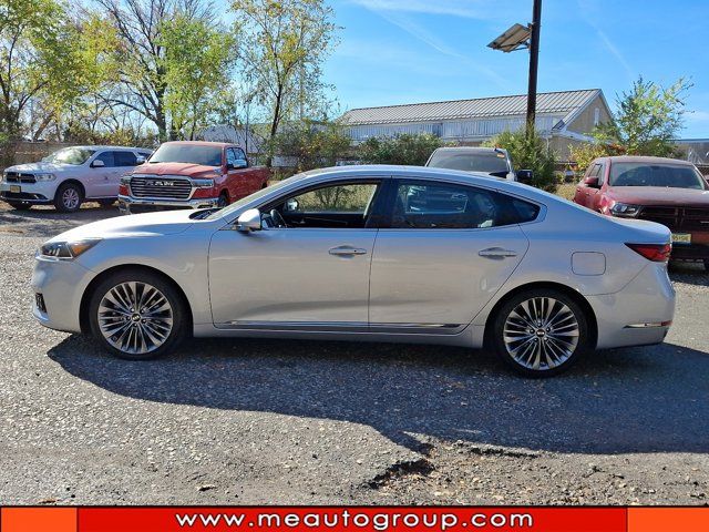 2017 Kia Cadenza Limited