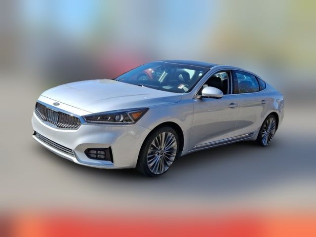 2017 Kia Cadenza Limited