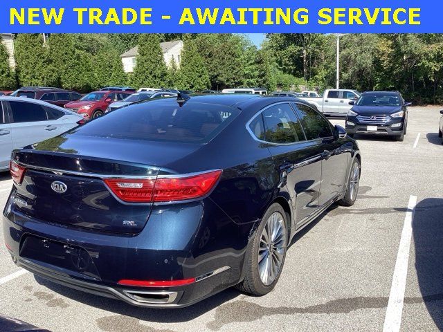 2017 Kia Cadenza Limited