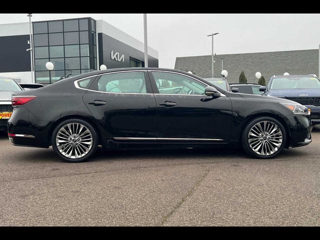 2017 Kia Cadenza Limited