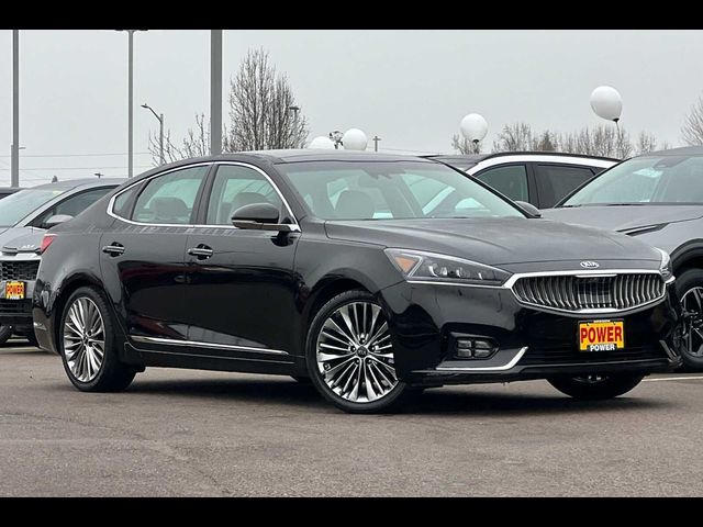 2017 Kia Cadenza Limited