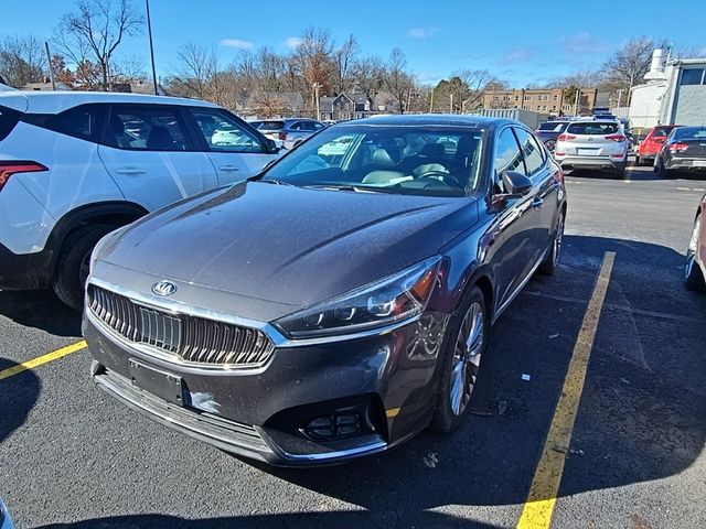 2017 Kia Cadenza Limited