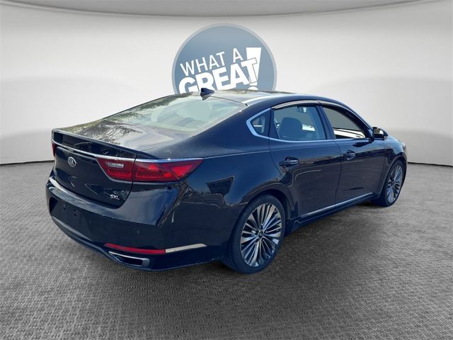 2017 Kia Cadenza Limited