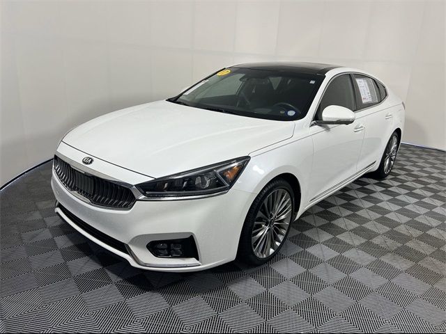 2017 Kia Cadenza Limited