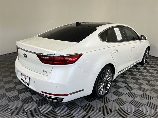 2017 Kia Cadenza Limited