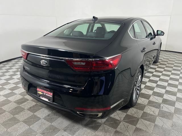 2017 Kia Cadenza Premium