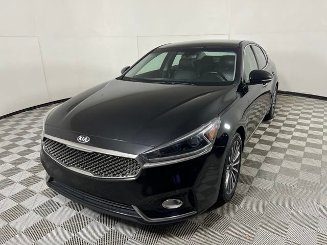 2017 Kia Cadenza Premium