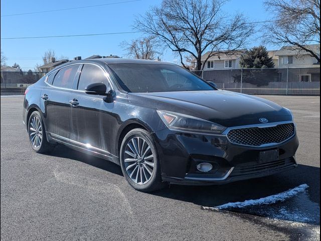 2017 Kia Cadenza Premium