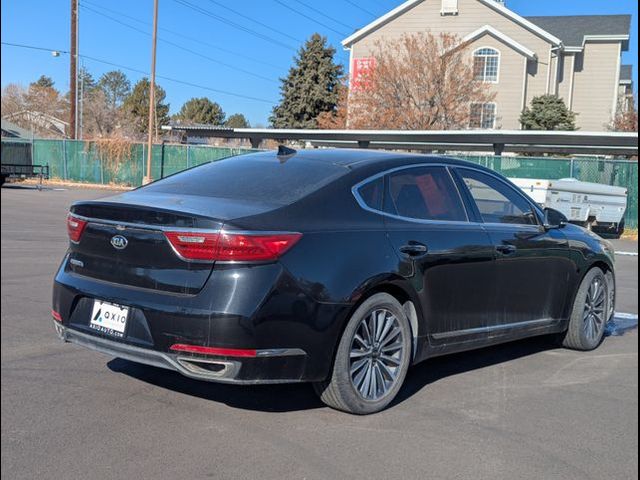 2017 Kia Cadenza Premium