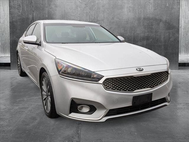 2017 Kia Cadenza Premium