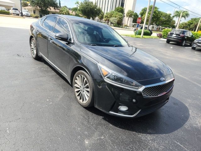 2017 Kia Cadenza Premium