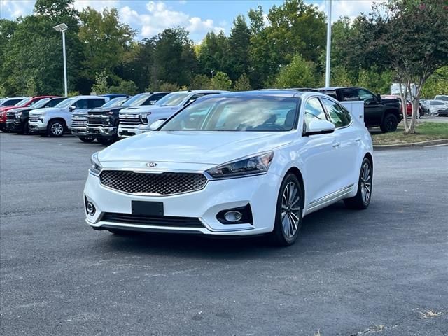 2017 Kia Cadenza Premium