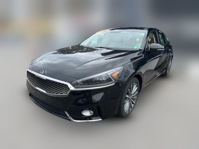 2017 Kia Cadenza Premium
