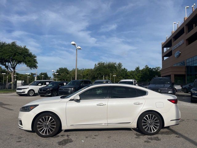 2017 Kia Cadenza Premium